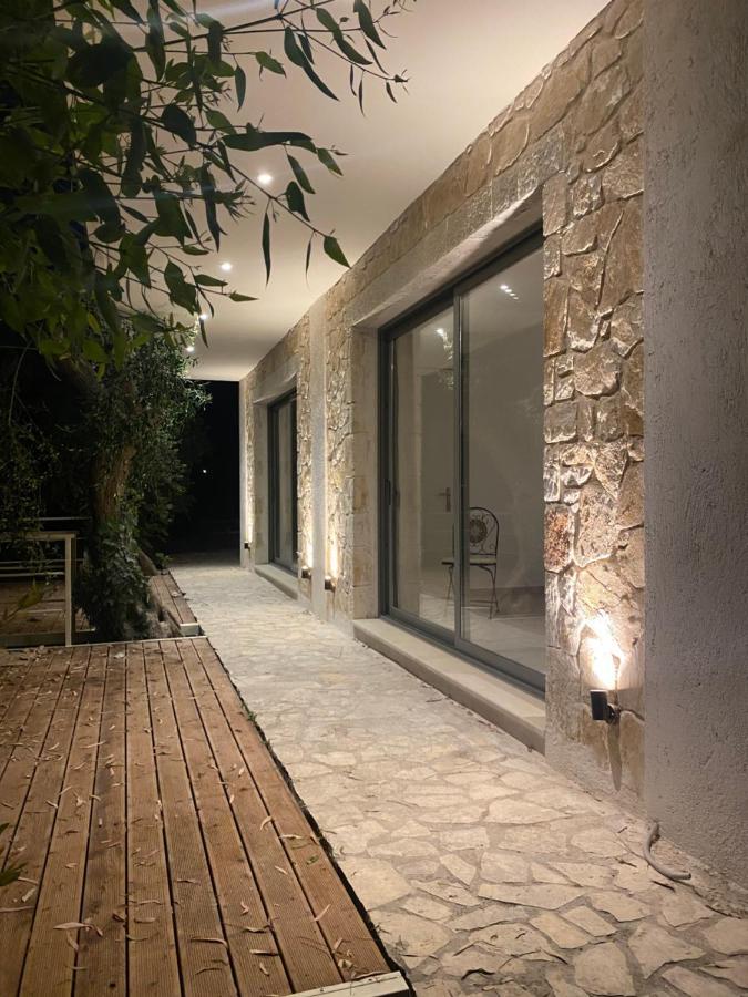 Marina Vista Luxury Studio Suites Beach Front Gouvia Exterior photo