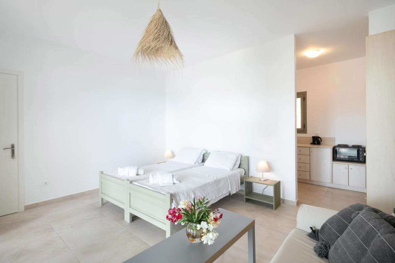 Marina Vista Luxury Studio Suites Beach Front Gouvia Exterior photo