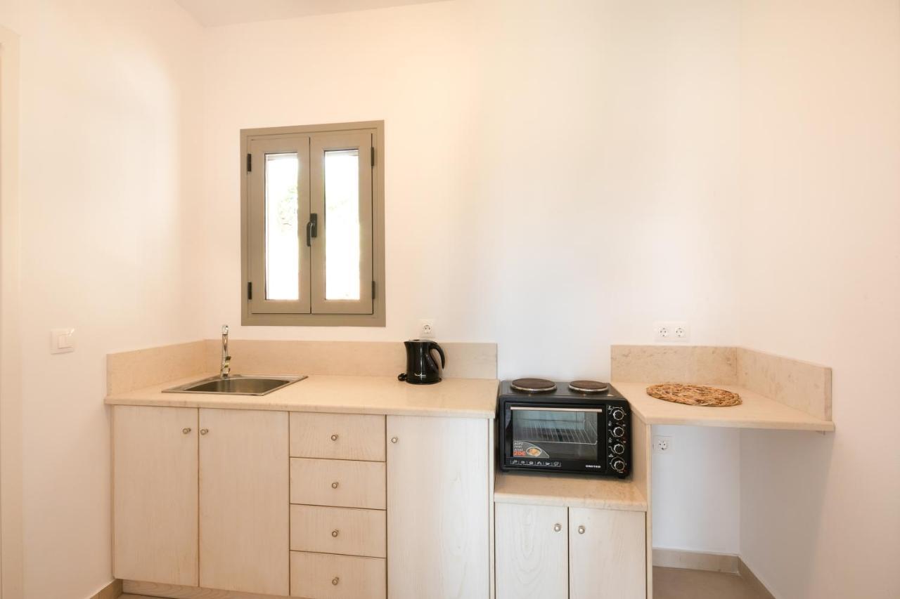 Marina Vista Luxury Studio Suites Beach Front Gouvia Exterior photo